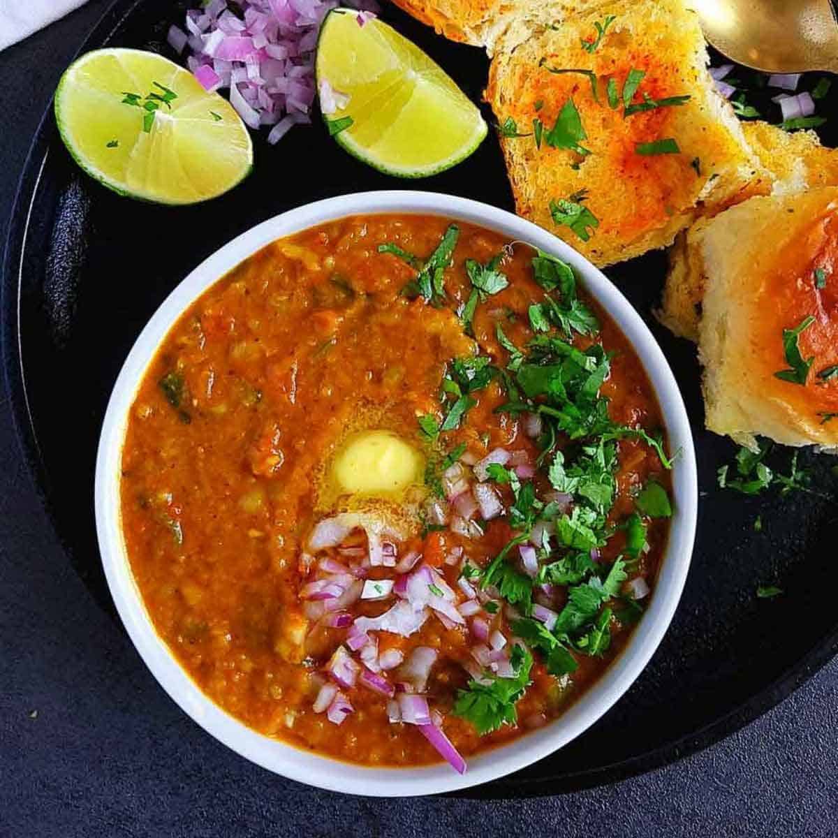 Pav Bhaji · 2 pav